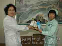 �tԺ�I����Ů�T���l�ŶYƷ